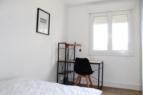 Exclusivité! Côtes d'Armor 22000 Saint-Brieuc. Appartement 3 chambres refait en 2018/2019 avec cave