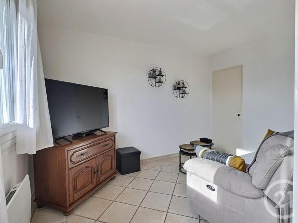 Appartement à vendre  4 pièces - 67 m2 FREJUS - 83