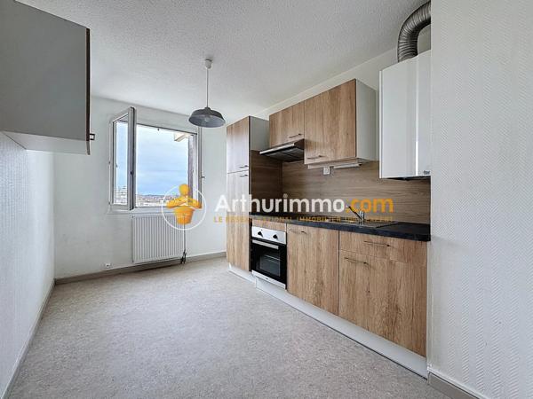 Location Appartement 2 pièces 48 m2 à Bourgoin-Jallieu