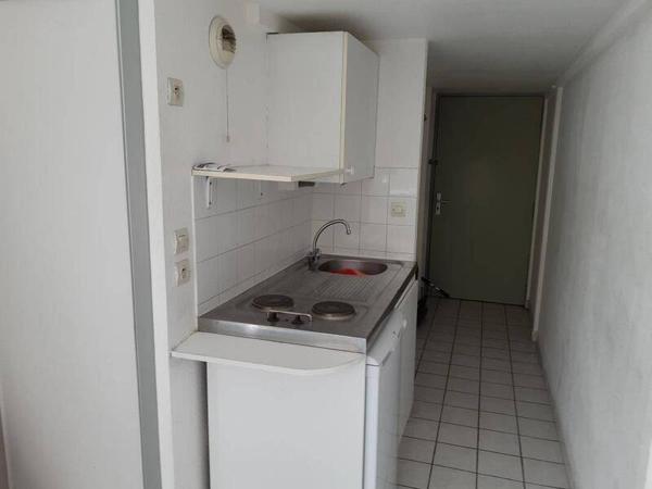 Appartement 1 pièce                                        - 69006 Lyon 6e  Arrondissement Réf : 5644