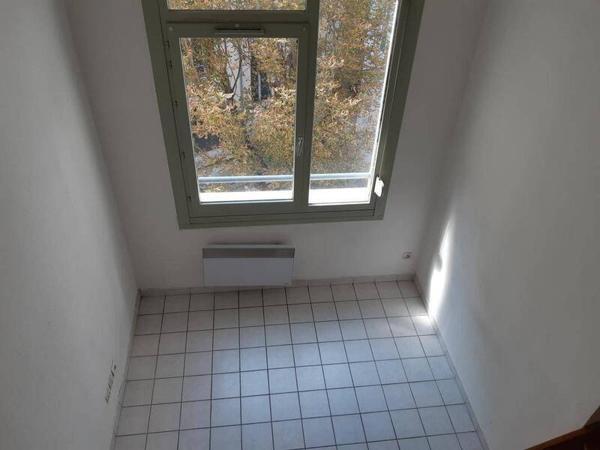 Appartement 1 pièce                                        - 69006 Lyon 6e  Arrondissement Réf : 5644