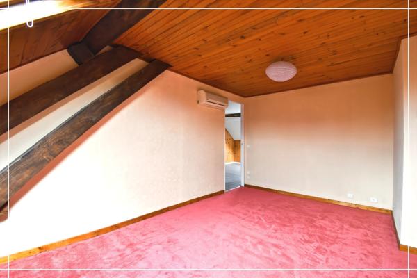 Maison à louer 6 pièces CHATEAUMEILLANT (18)