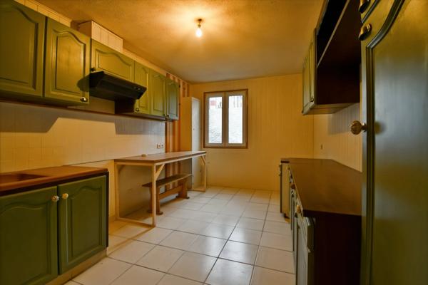 Maison à louer 6 pièces CHATEAUMEILLANT (18)