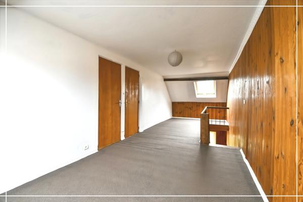 Maison à louer 6 pièces CHATEAUMEILLANT (18)