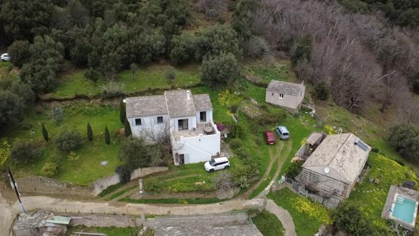Brando (20222) Maison 102 m² vue mer et montagne à Brando