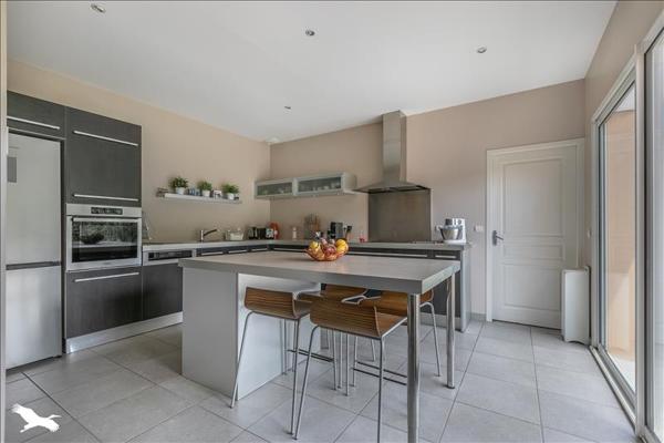 Maison à vendre |  Saint-Jean-d'Illac |  6 pièces | 151 m²