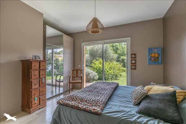 Maison à vendre |  Saint-Jean-d'Illac |  6 pièces | 151 m²