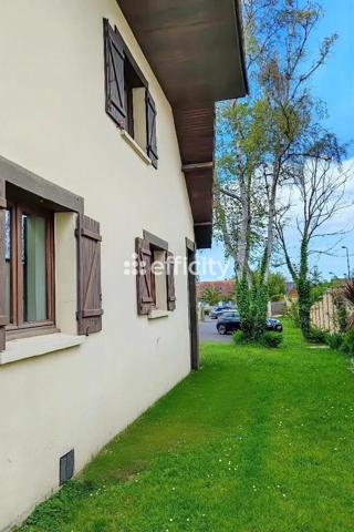 Maison 7 pièces - 180 m² Exclusivité efficity