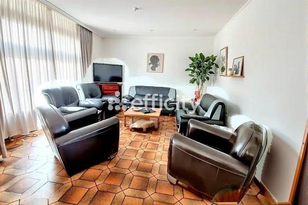 Maison 7 pièces - 180 m² Exclusivité efficity