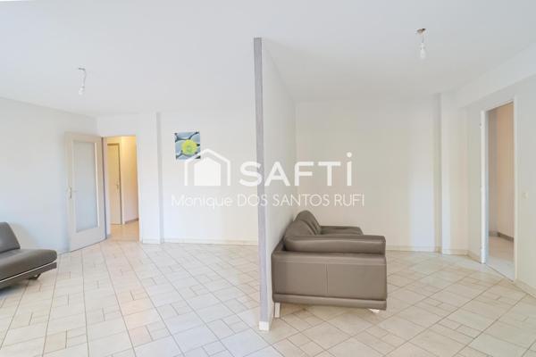 Appartement T4 lumineux et spacieux avec Balcon