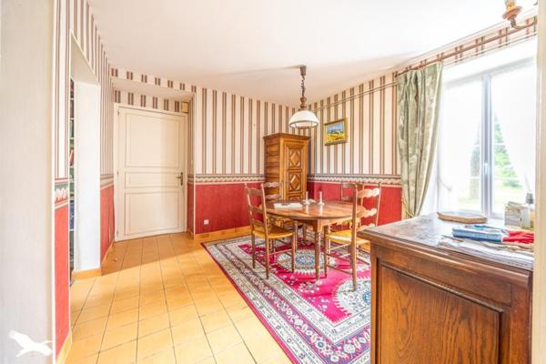 Maison à vendre |                                       Doix |                                        6 pièces  |  197 m²