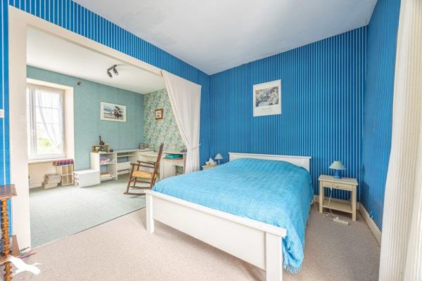 Maison à vendre |                                       Doix |                                        6 pièces  |  197 m²