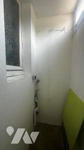 Appartement T3 avec garage et cave , haute ville de Quimeprlé à pied
