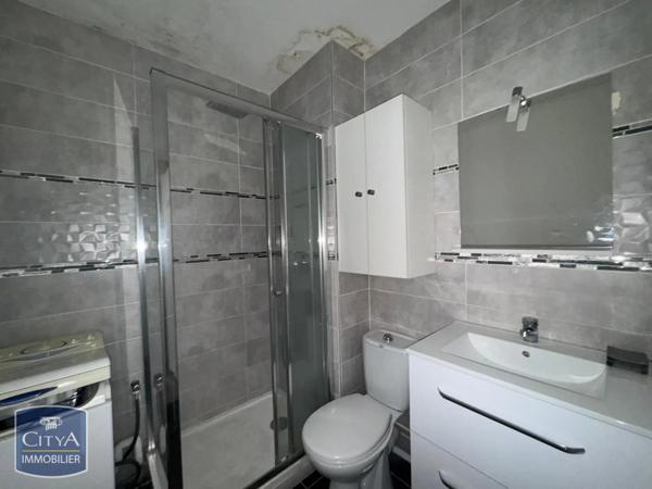 Appartement à louer 1 pièce 26.5m² Chartres (28000)