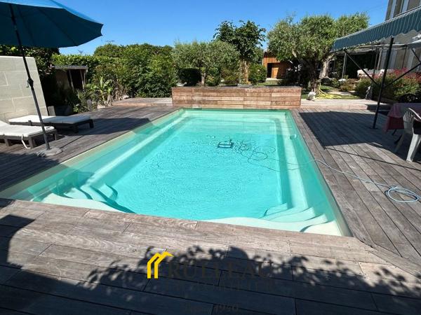 MAISON DE CARACTERE - BEAU JARDIN - DEPENDANCE - PISCINE Détails des diagnostics énergétiques