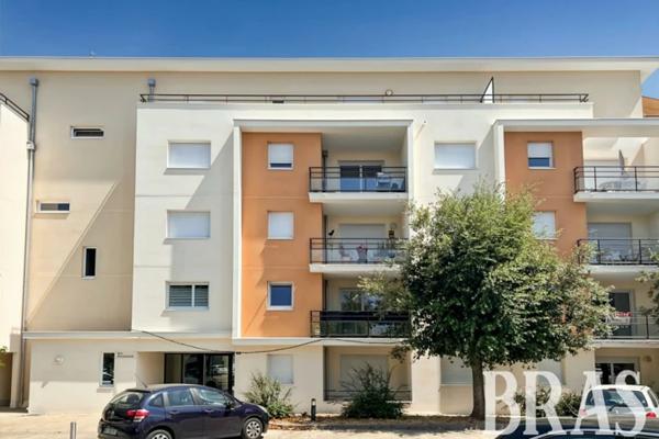 Garage/box - 13m² - Saint Herblain