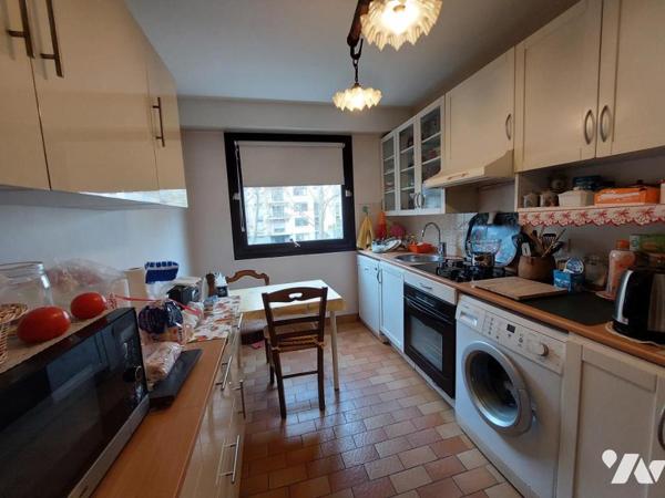 Orléans, 3 chambres, balcon, garage pour 2 voitures