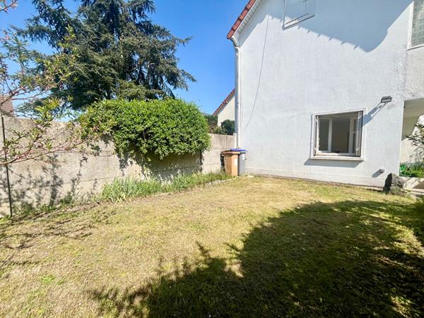 STUDIO Conflans Sainte Honorine 23 m2 €123 000 ** - Référence 6860