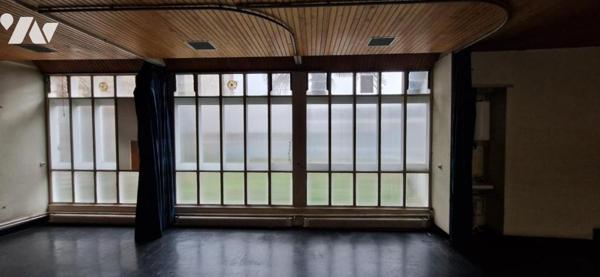 CENTRE VILLE : A proximité du Château des ROHAN 