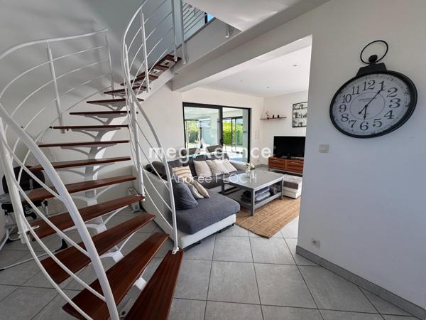 Maison à PLOUNEOUR BRIGNOGAN PLAGES, 29890 - 6 pièces 115m²