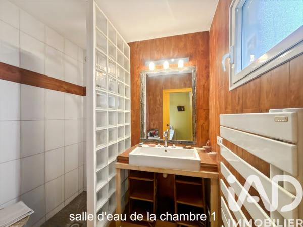 Maison à vendre 8 pièces 181 m² Calvisson