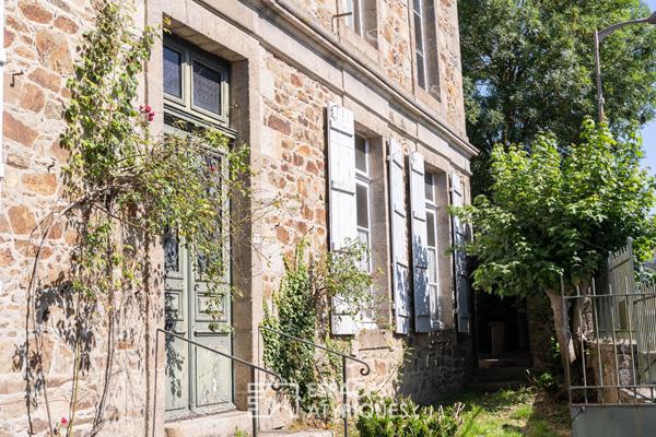 Majestueuse demeure bourgeoise du XVIIIe siècle au coeur de Lamballe