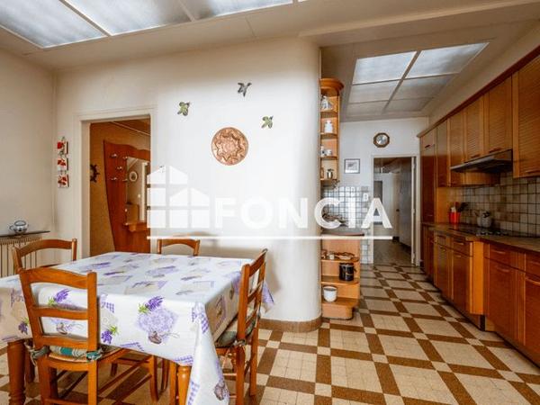 À vendre Maison 5 pièces 236 m² - Cadillac 33410