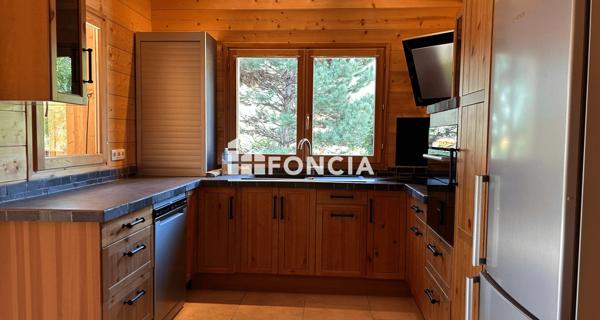 À vendre Maison 5 pièces 165 m² - Saint-chaffrey 05330