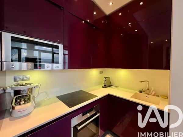 Location appartement 3 pièces 62 m² Suresnes