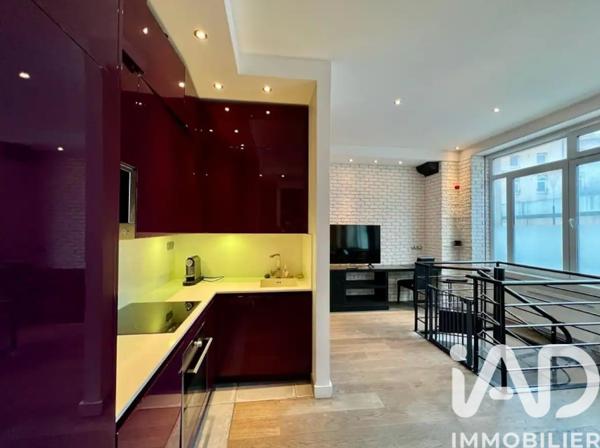 Location appartement 3 pièces 62 m² Suresnes