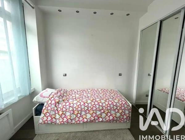 Location appartement 3 pièces 62 m² Suresnes