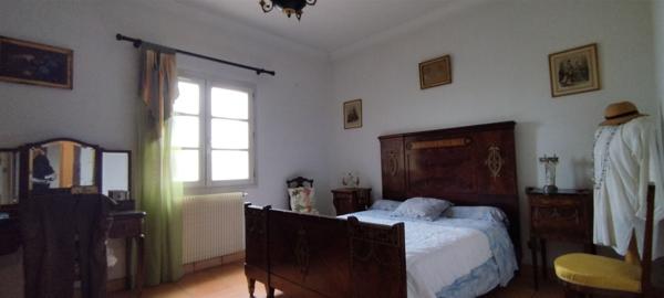 MAISON CONTEMPORAINE DE PLAIN-PIED PROCHE DES LANDES