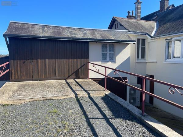 Maison à vendre à Le Grand-Lucé dans la Sarthe (72150), ref : 13816/1198   
BOURG