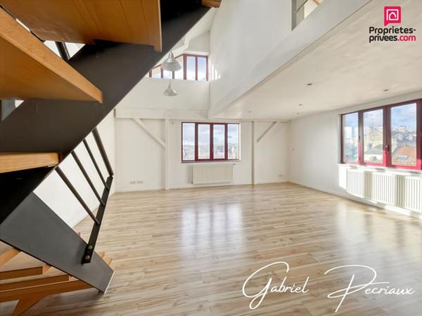 Loft 5 pièce(s) 96 m2