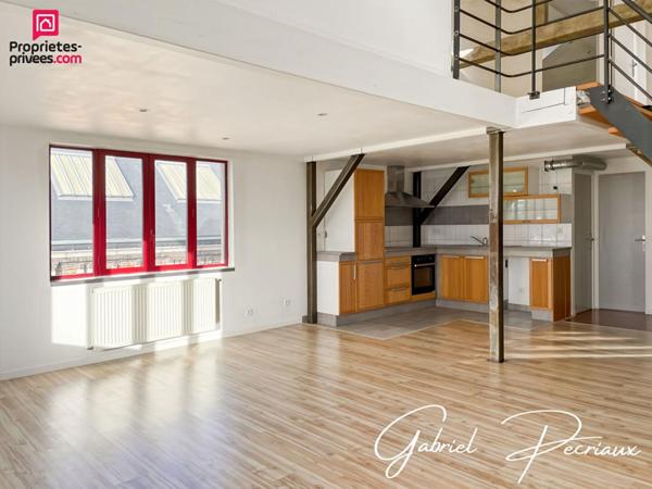 Loft 5 pièce(s) 96 m2