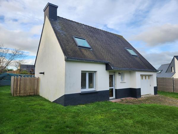 A LOUER PLOUVIEN Maison 3 chambres avec garage et jardin Plouvien