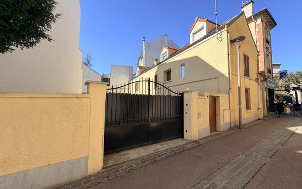 Immeuble à vendre    400 m2 Villiers-sur-Marne