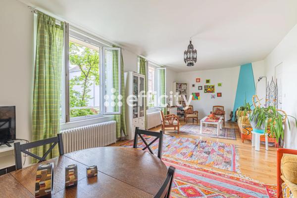 Maison
         7 pièces
        - 167 m² Exclusivité 510 000 € *