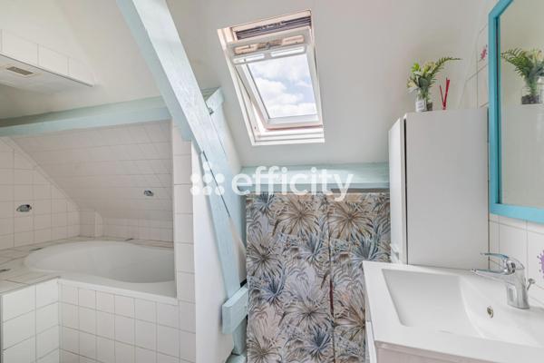 Maison
         7 pièces
        - 167 m² Exclusivité 510 000 € *