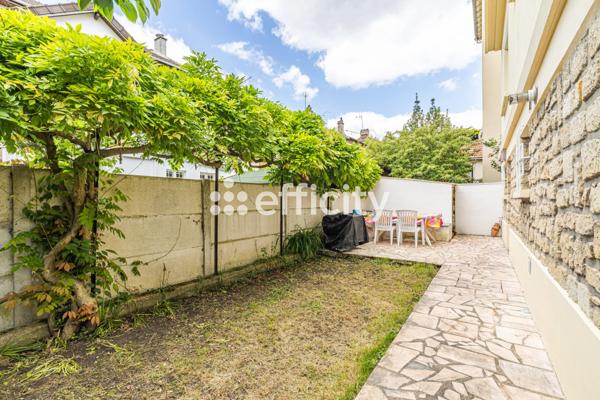 Maison
         7 pièces
        - 167 m² Exclusivité 510 000 € *