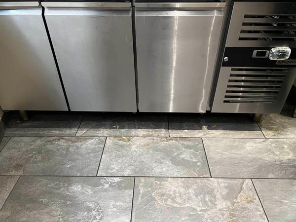 Fonds de Commerce à Vendre – Restaurant Street Food de Qualité