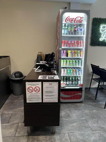 Fonds de Commerce à Vendre – Restaurant Street Food de Qualité