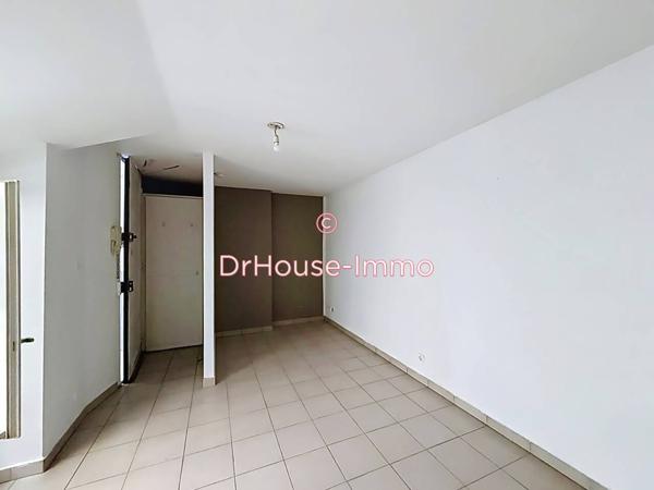 Immeuble à vendre 15 pièces de 461 m²
