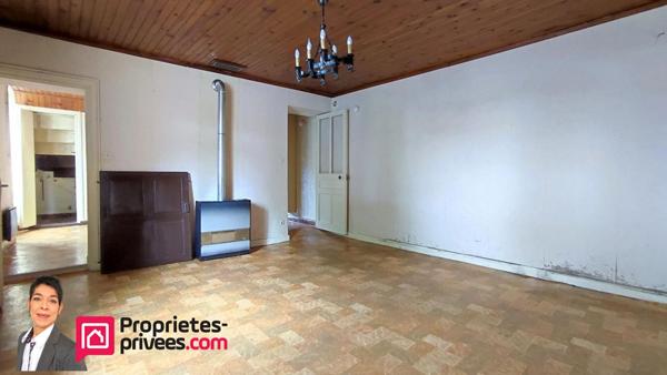 Thizy les bourgs ( 69240 )  Maison 4 pièces  72 m2  2 chambres et jardin