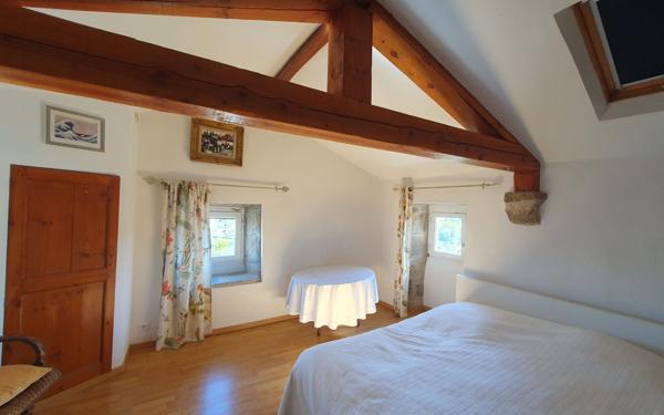 Maison à vendre    6 pièces •  Saint-Paul-le-Jeune