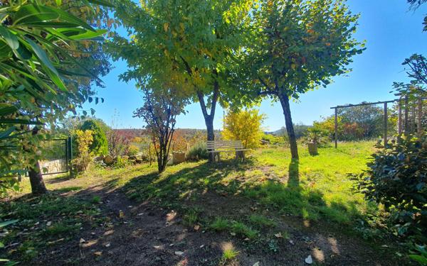 Maison à vendre    6 pièces •  Saint-Paul-le-Jeune