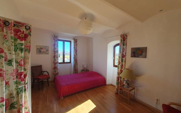 Maison à vendre    6 pièces •  Saint-Paul-le-Jeune