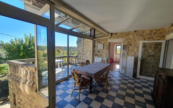 Maison à vendre    6 pièces •  Saint-Paul-le-Jeune