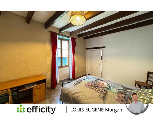 Maison 10 pièces - 216 m²