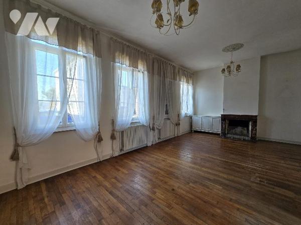 Maison - SAINT-QUENTIN.